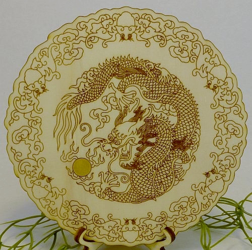 Bild "Buddhistisches:Drachenrelief-1-hell_ji.jpg"