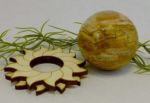 Bild "Buddhistisches:Sonnenkugel-2_ji.jpg"