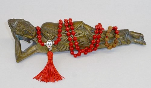 Bild "Chakren Malas:Mala-Wurzelchakra-2-500_ji.jpg"