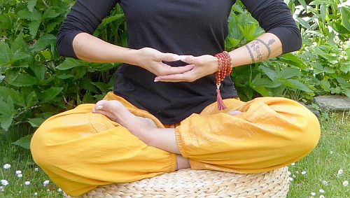 Bild "Chakren Malas:Mudra-Sakralchakra-1-500.jpg"