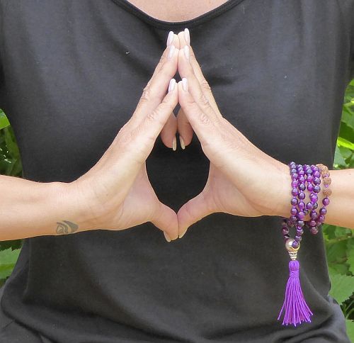 Bild "Chakren Malas:Mudra-Stirnchakra-2-500.jpg"
