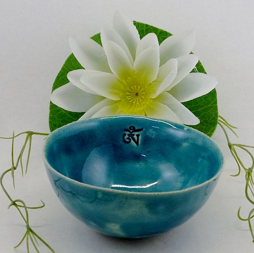 Bild "Keramikschalen:Schale-klein-tuerkis-5-500_ji.jpg"