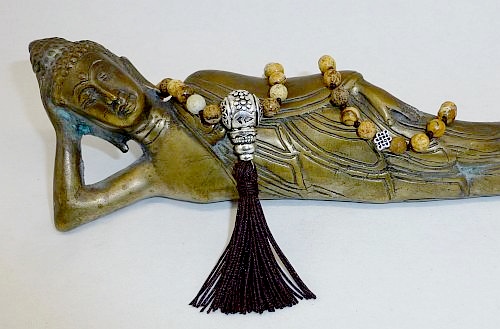 Bild "Malas geknotet:8Symbole-Landschaftjapsis-1-500_ji.jpg"