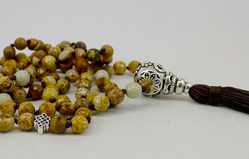 Bild "Malas geknotet:8Symbole-Landschaftjapsis-4-500_ji.jpg"