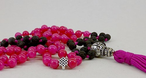 Bild "Malas geknotet:Om-ah-hung-Pink-Jade-Lava-4-500_ji.jpg"