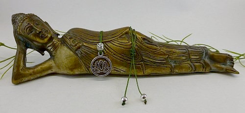 Bild "Yogaschmuck:Lotuskette-gruen-1-500_ji.jpg"