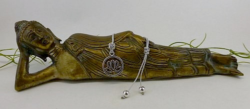 Bild "Yogaschmuck:Lotuskette-silber-1-500_ji.jpg"