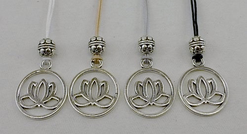 Bild "Yogaschmuck:Startbild-Lotusketten-2b-500_ji.jpg"