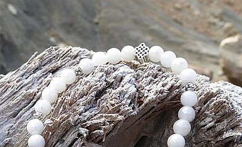 Bild "die Malakette:unendlicher-knoten-500.jpg"